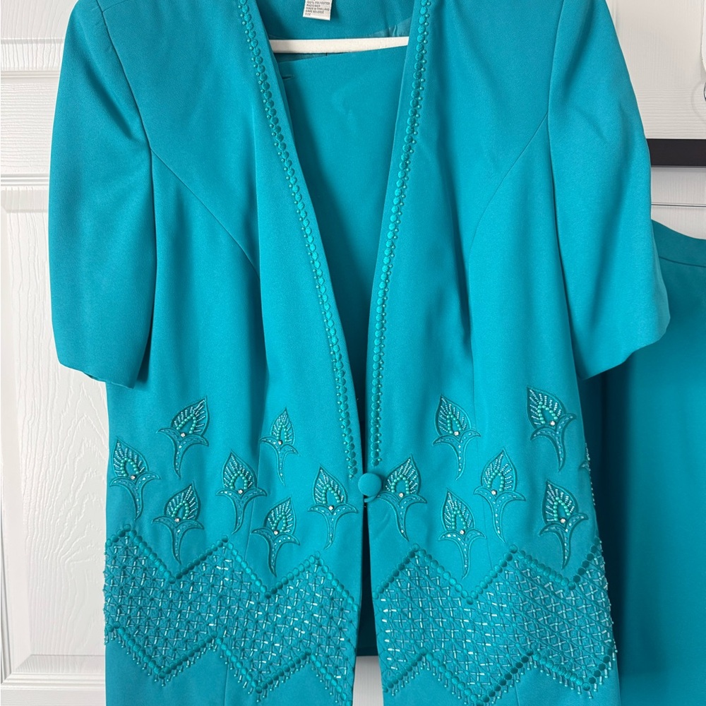 Teal Embellished Skirt Suit Set - Picture 7 of 13